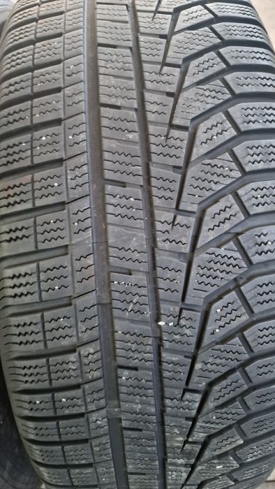225 55 17 Hankook 2020 2 anvelope iarna