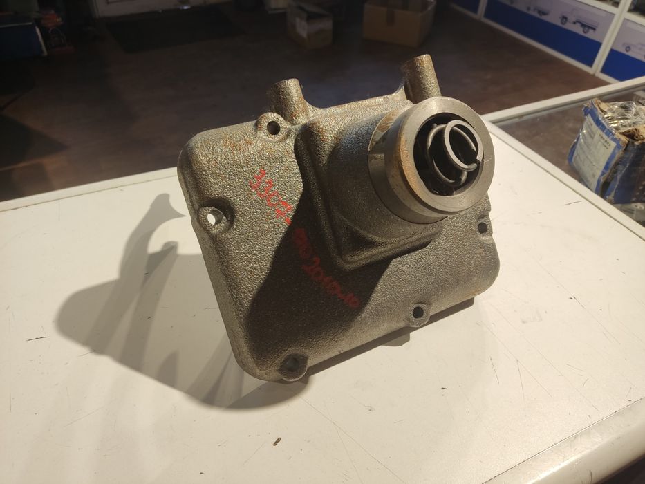 Верхняя крышка кпп