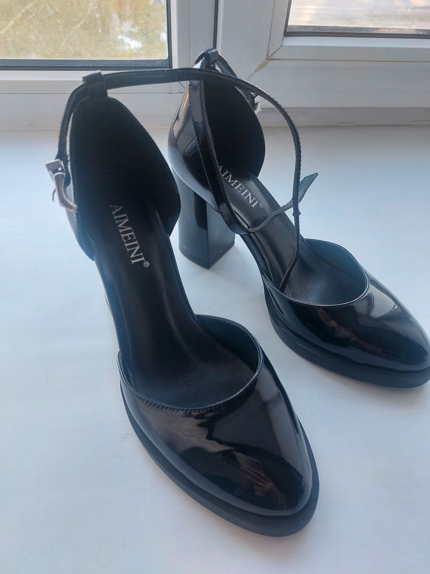Продам туфли 36 р