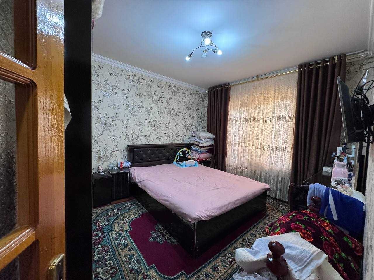 3 хоналик квартира 4 этаж кирпичный дом, мелодия , мезон маркет