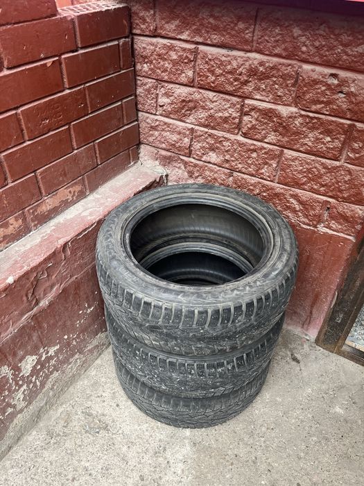 Шины зима 215,55,17