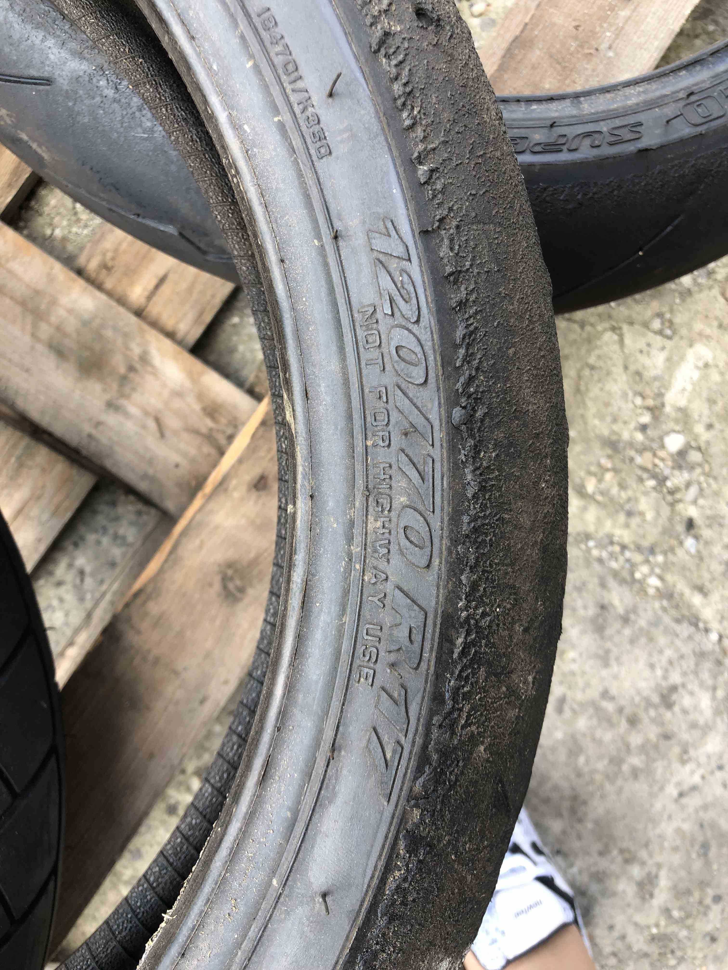 Anvelopa Vara 120/70 R17 PIRELLI Diablo Superbike - 550