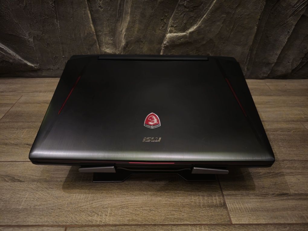 Геймерский Ноутбук MSI GT 80 Titan  (core i7/2e GTX 980/32 ОЗУ/512SSD)