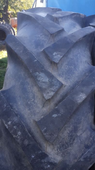 Anvelope tractor 14,9R28 uzura 50%