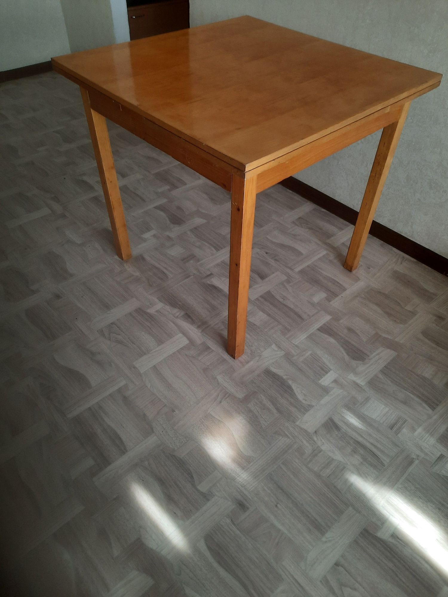 Стол обеденный раскладной 80×150см