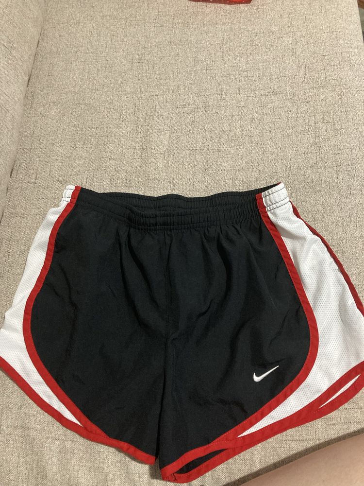 Nike оригинални къси гащи