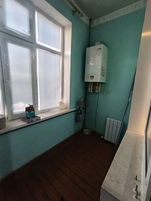 Nukus/Nokis Aeroport qarama-qarsisinda Panayev qizil domda 3 xanali kv