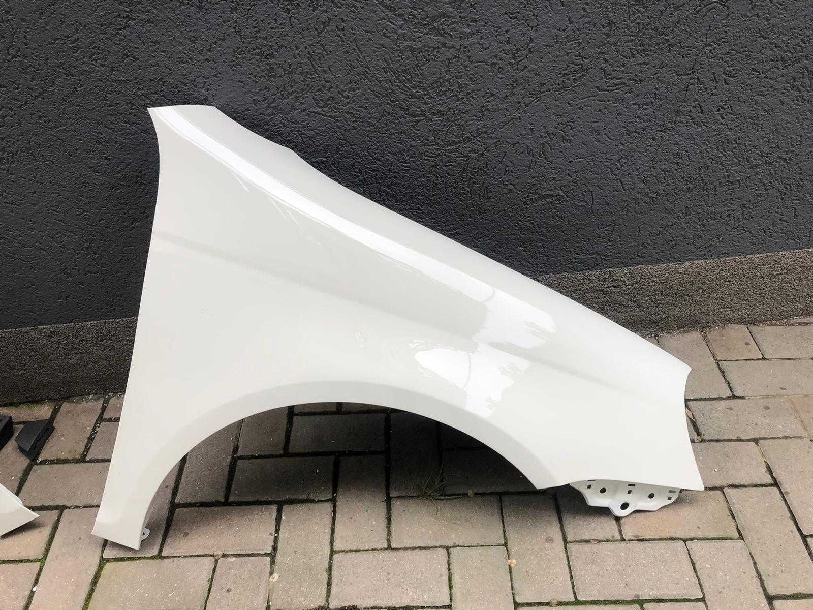 Aripa Fata Dreapta VW Jetta 3/III 2005-2011 Vopsita Alb