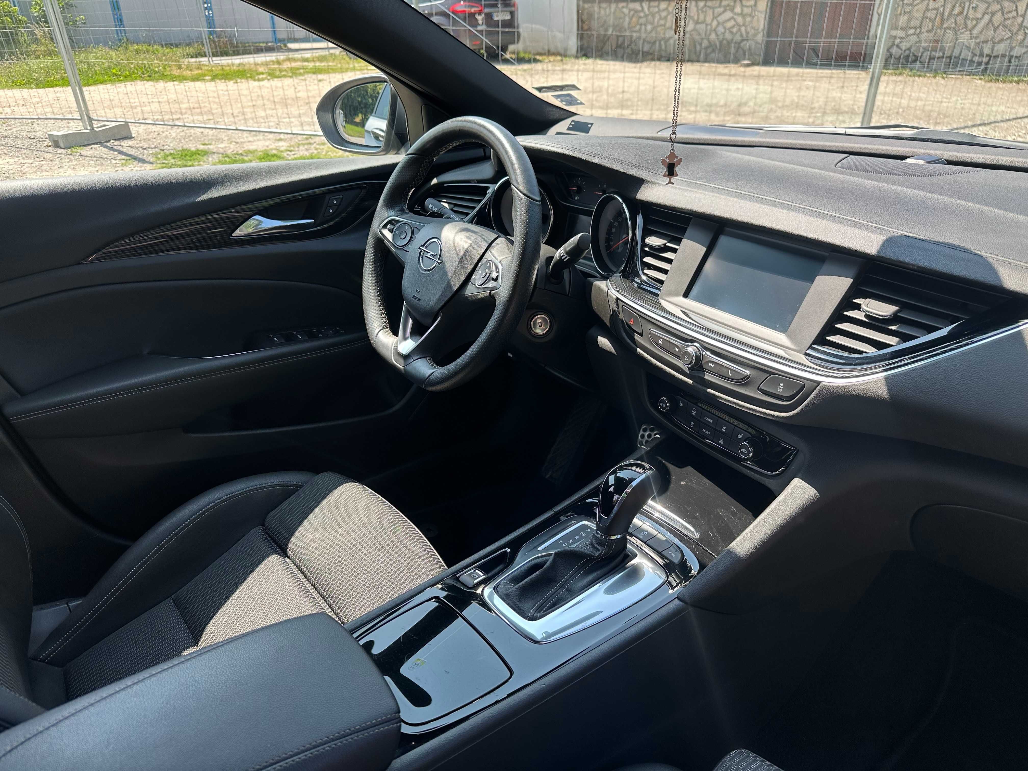 Opel Insignia 2019 Grand Sport Бензин (155 к.с.) 77 000 км Германия