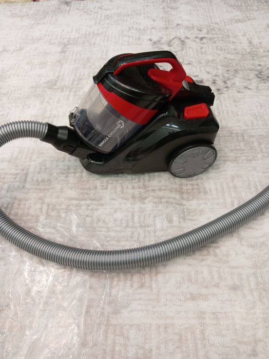 Пылесос новый фирмы Midea