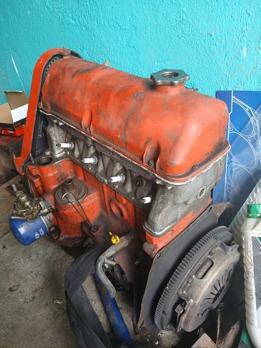 Продам двигатель 2105