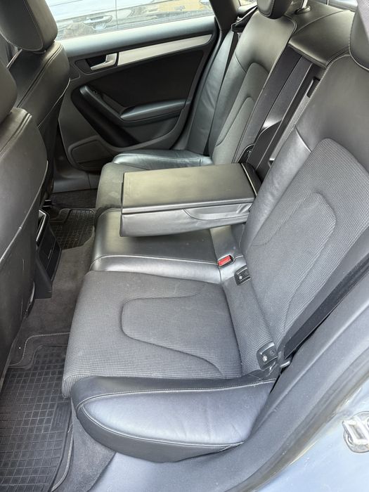 Vand Audi A5 2012 TFSI S-Line 211 Quattro