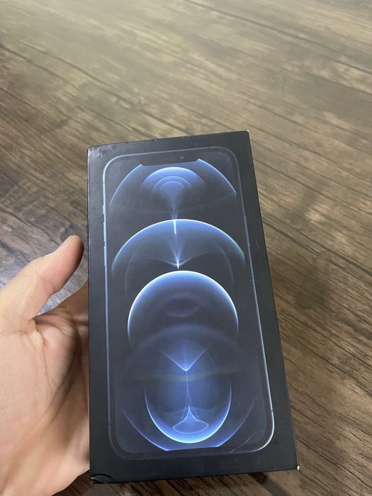 iphone 12 pro max , xotira 128 , yomkost 78%