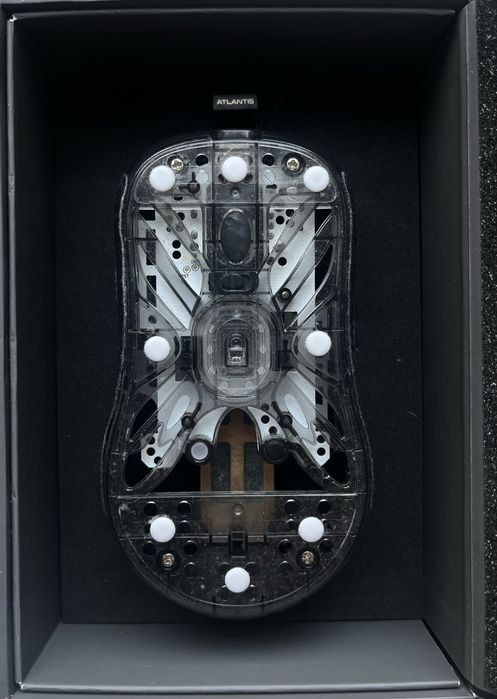 продам мышь игровую lamzu atlantis v2