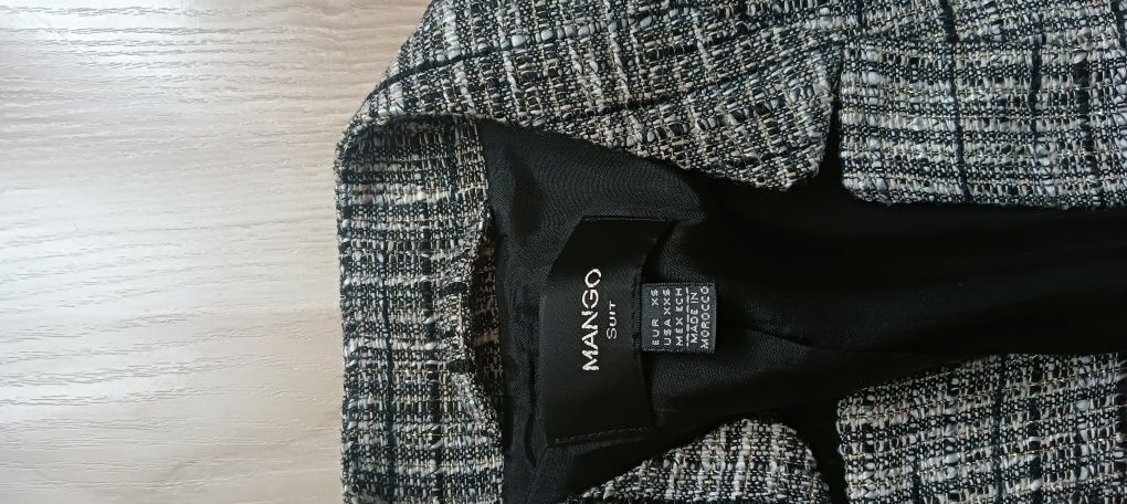 Продам джинсы Zara пиджак Mango