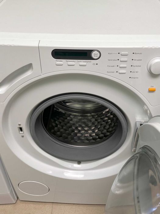 Промоция! Пералня Miele SoftTronic W1734