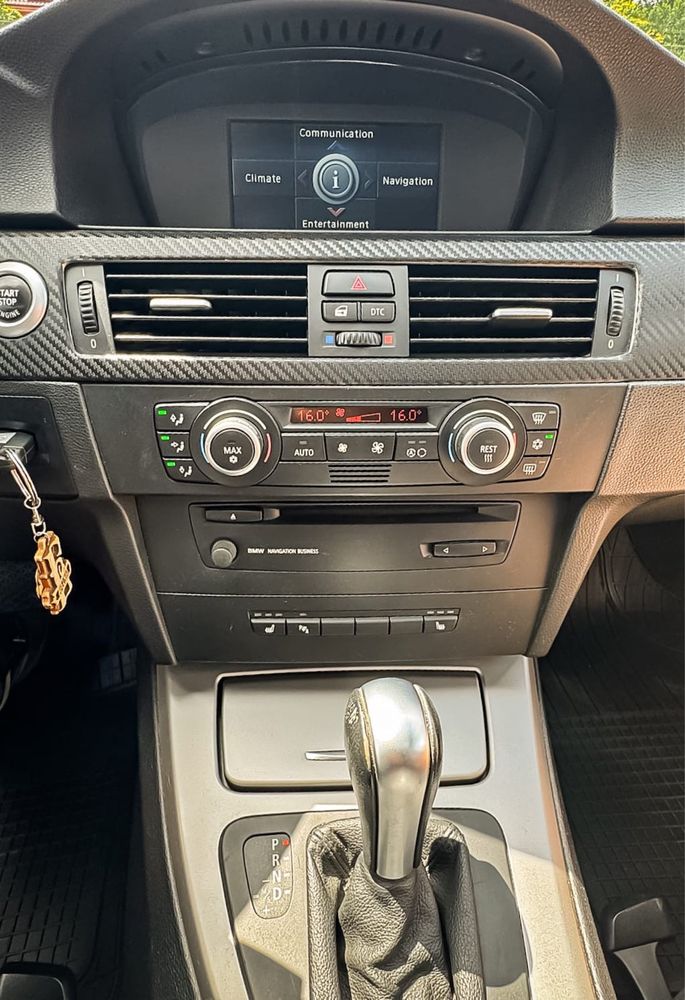 BMW Seria 3 E90 - 320i | An fabricație 2007 | 185.500 km reali