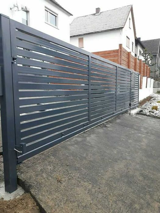 Garduri si porti din panou stil jaluzea de diferite modele la comanda