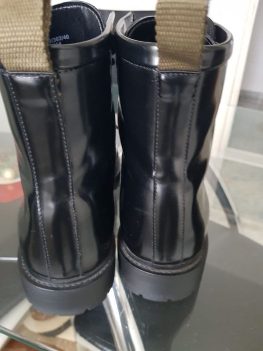 Ghete Zara- piele lăcuită