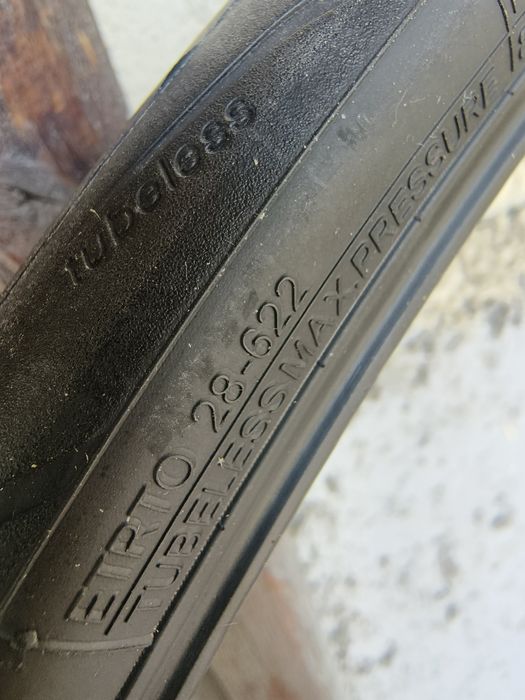 Нови  безкамерни гуми Mavic Aksion PRO UST 2 28-622 tubeless