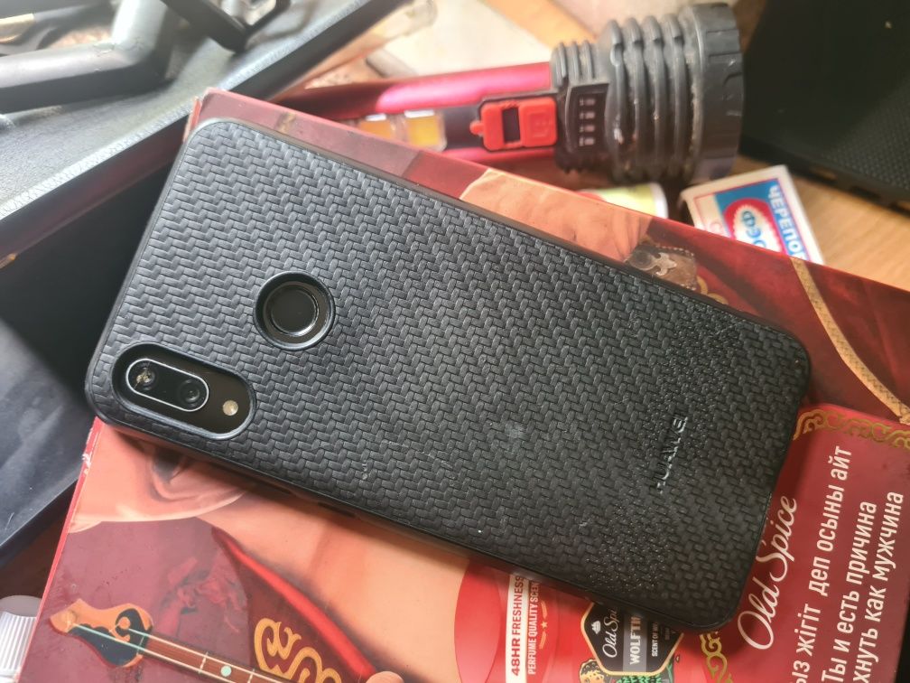 Huawei p smart 2019 продам торг.