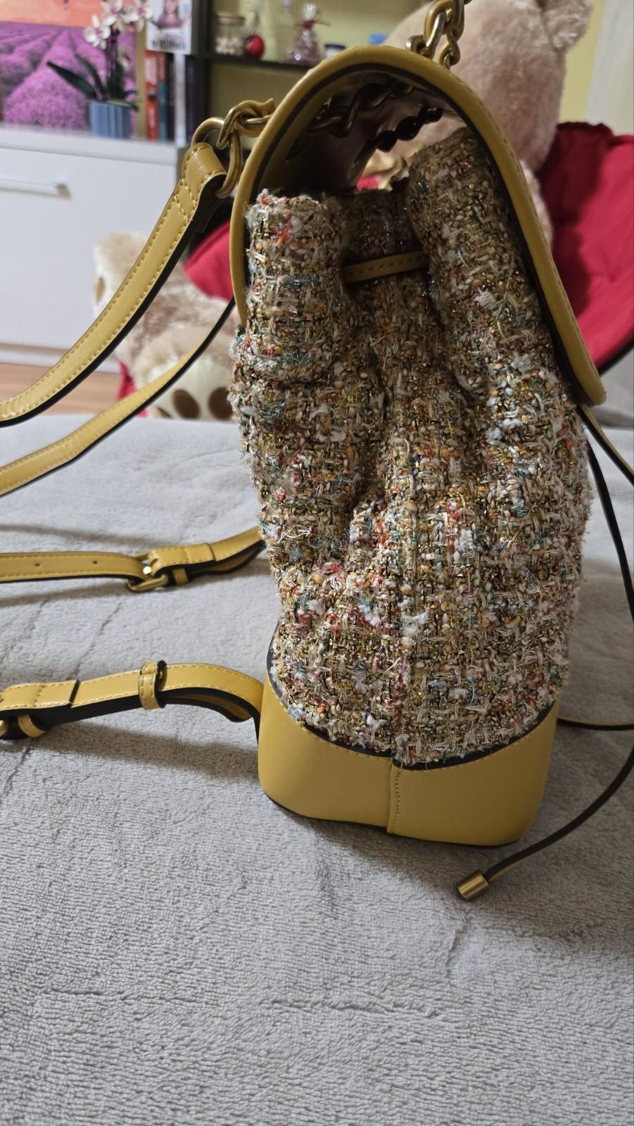 Дамска раница Guess
