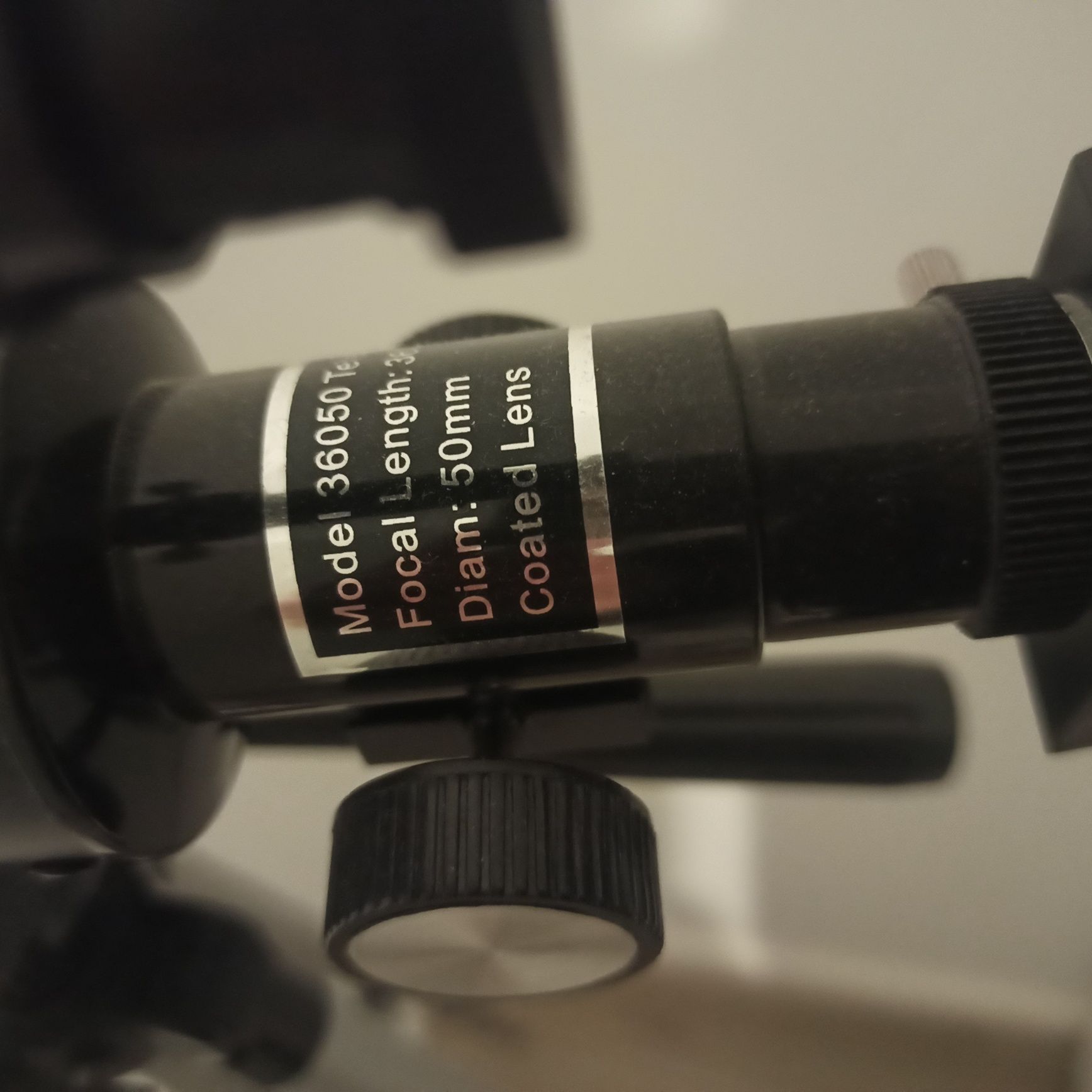 Telescop Levenhuk