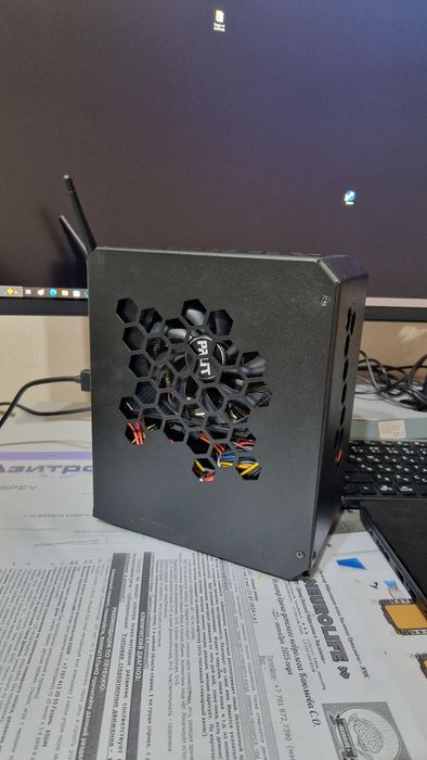 Компьютер  CustomMOD’s FLEX 4.5L