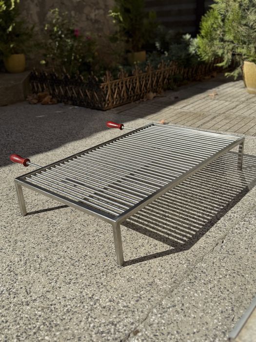 Неръждаема Скара