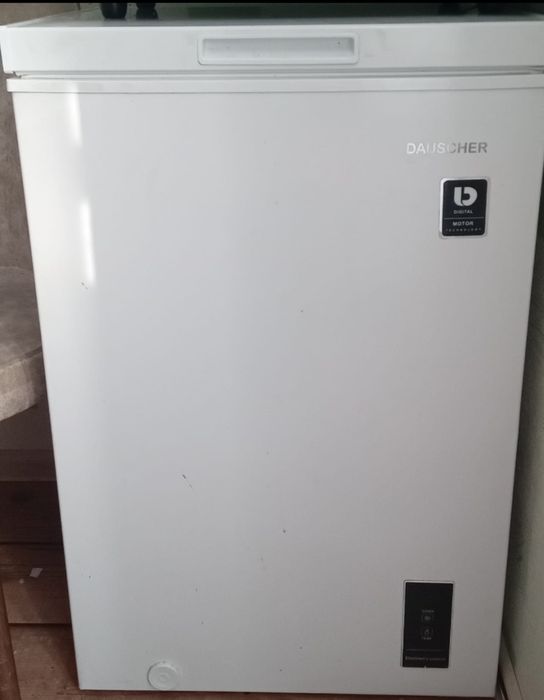 Продам морозильную камеру