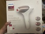 Фотоепилатор IPL Philips Lumea Seria 9000