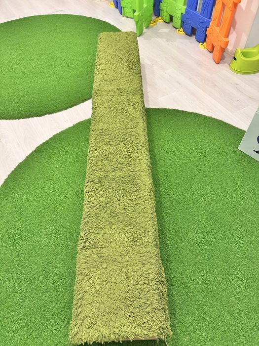 Пейка от щайги и килим