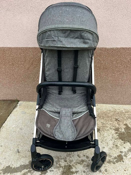 Лятна количка                       .