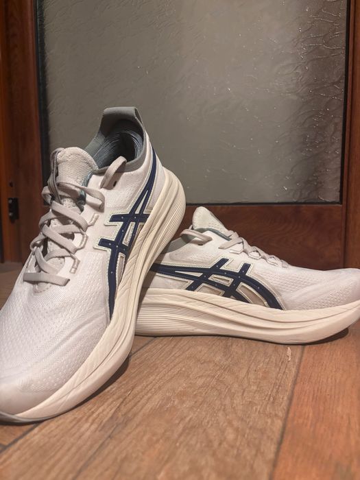 ASICS Nimbus 27 - 41.5