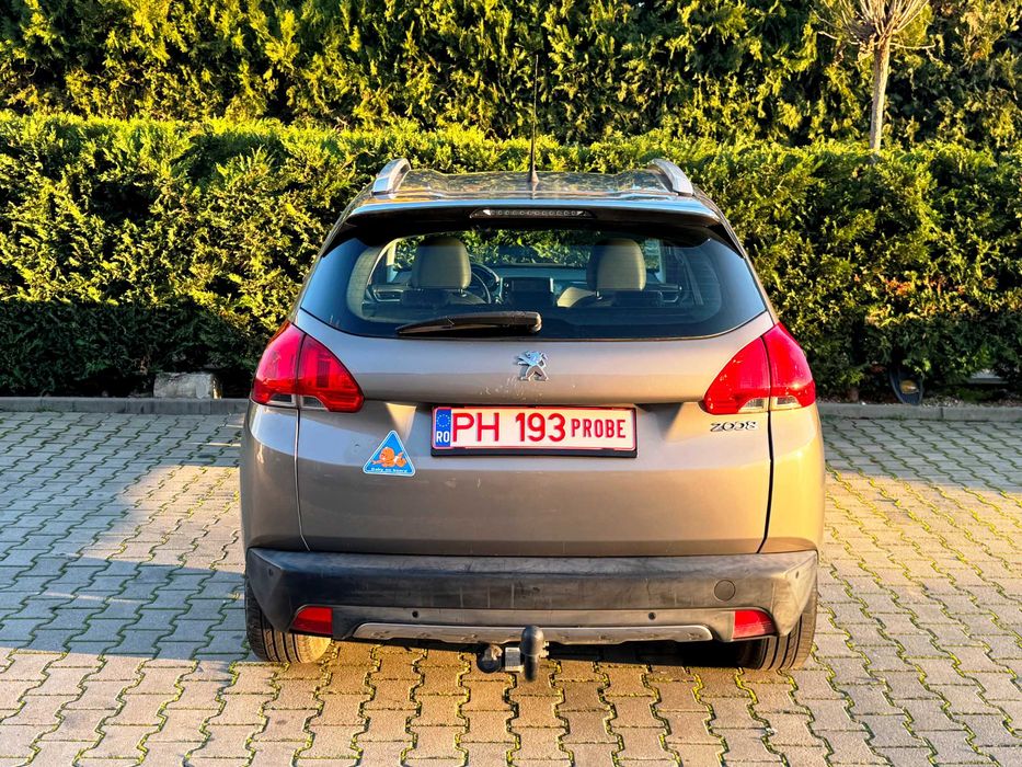 !!! RATE FIXE CU BULETINUL !!! Peugeot 2008 1.2i VTi ALLURE 2014