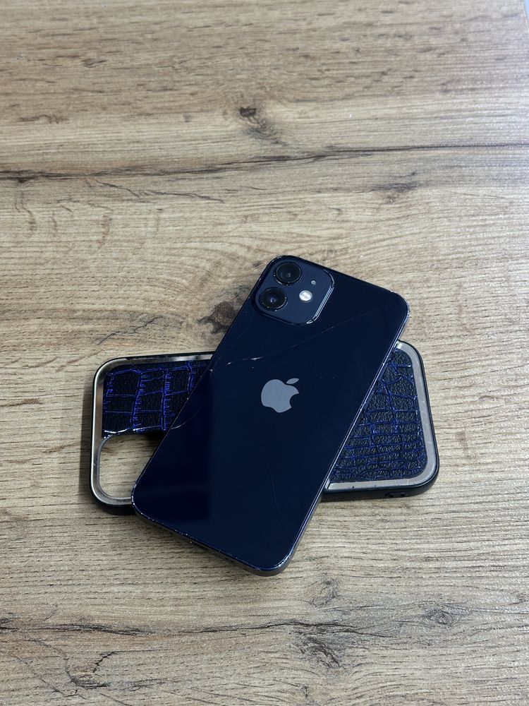 Iphone 12 mini айфон 128/75 в нормальном сост