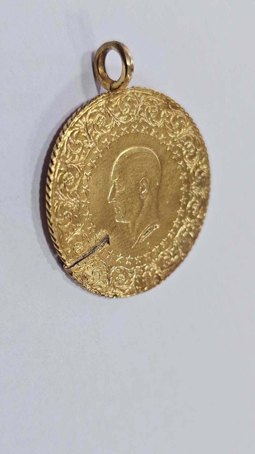 Златна монета 22 карата Кемал Ататюрк