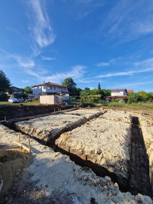 Услуги с мини багер,бобкат,комб.багер,самосвали