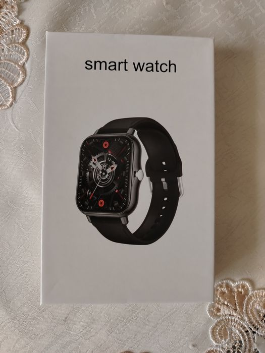 Ceas smart nou la cutie