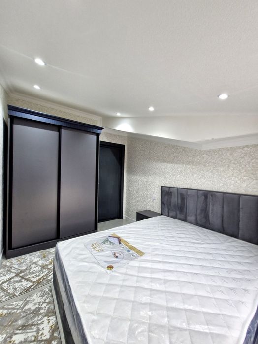 3 хонали квартира Новостройкада Аэропорт