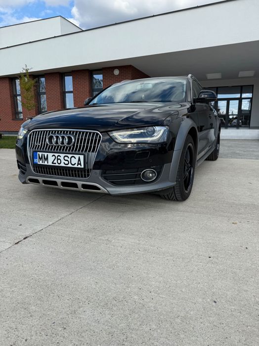 Vând Audi A4 Allroad