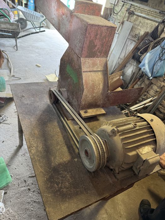 Фуражомелка с нож за селажи