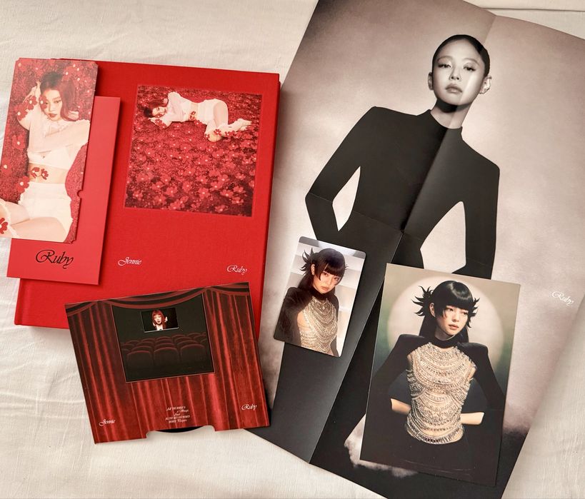 JENNIE - Ruby album (red) k-pop blackpink