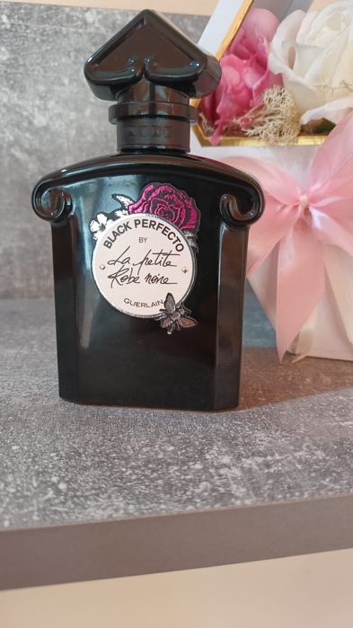 La Petite Robe Noire Black Perfeto Floral Guerlain