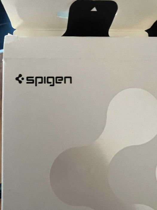 Husa Iphone 12/12PRO Spigen