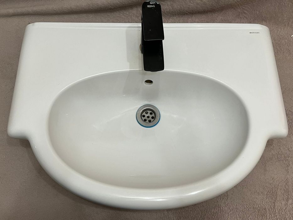 Раковина для ванной