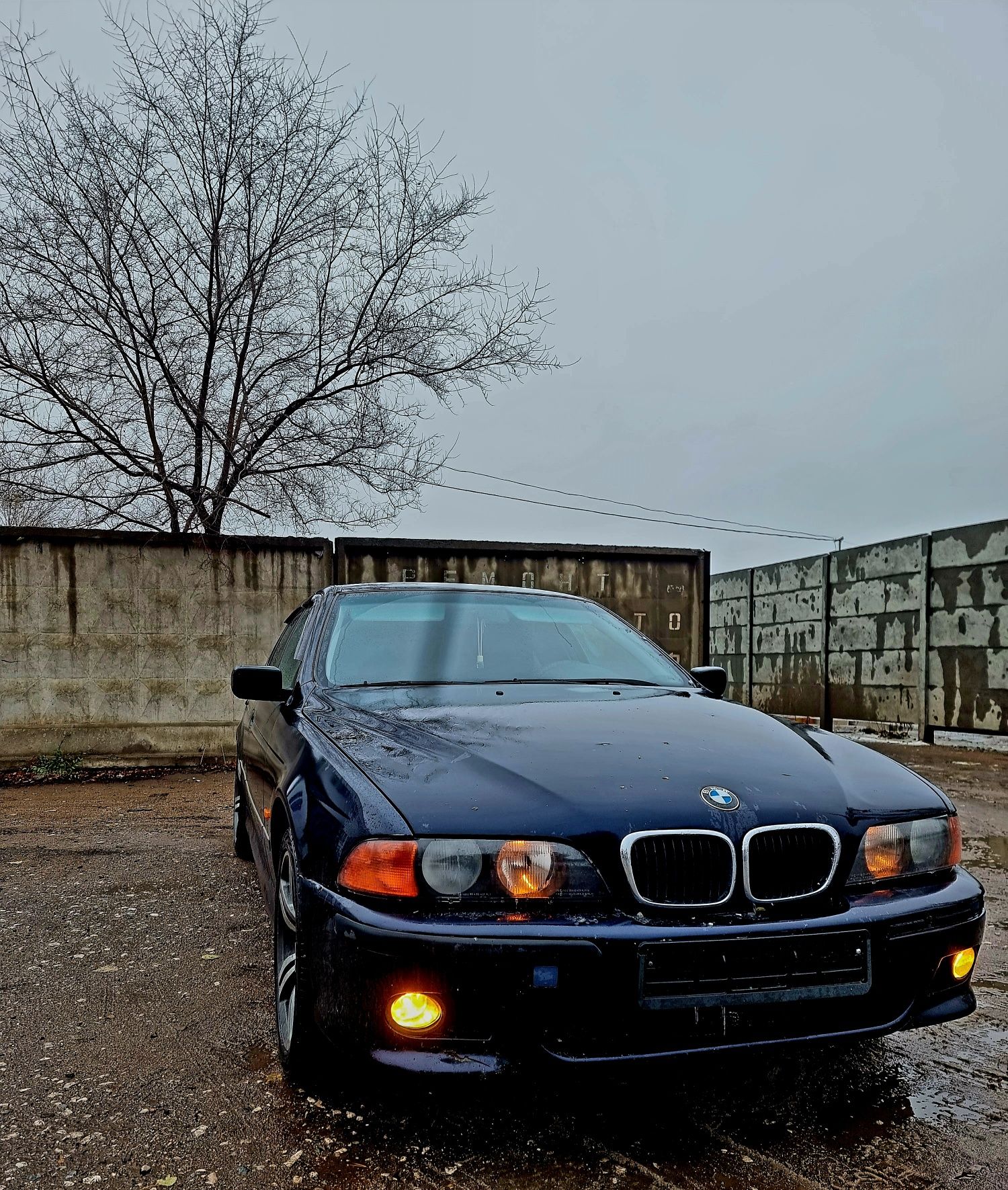 Продам bmw 525. Год выпуска 1998