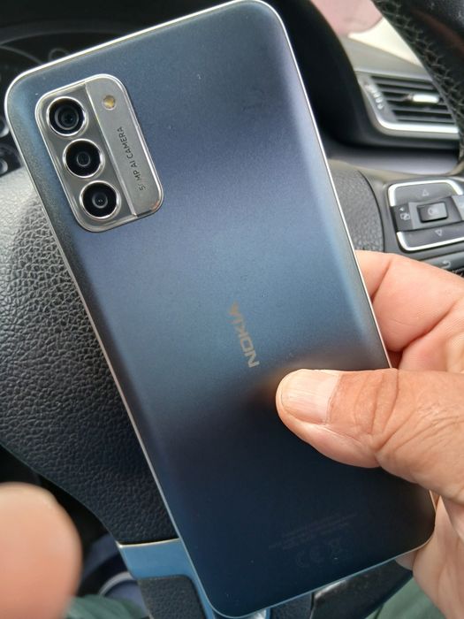 Vând telefon Nokia 52 g5