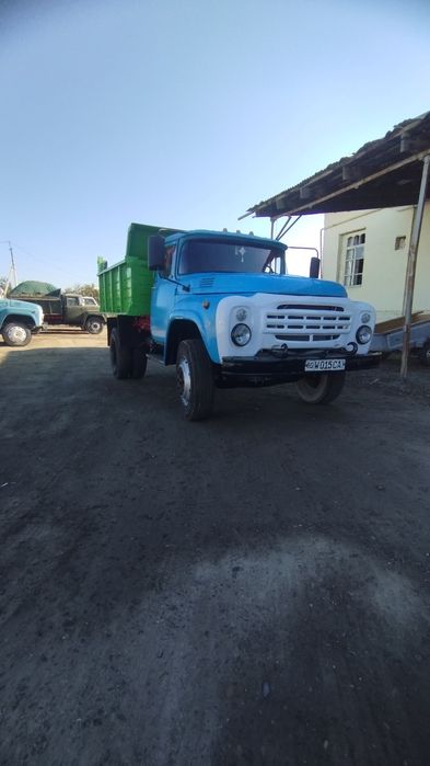 Zil sotiladi yili 1983