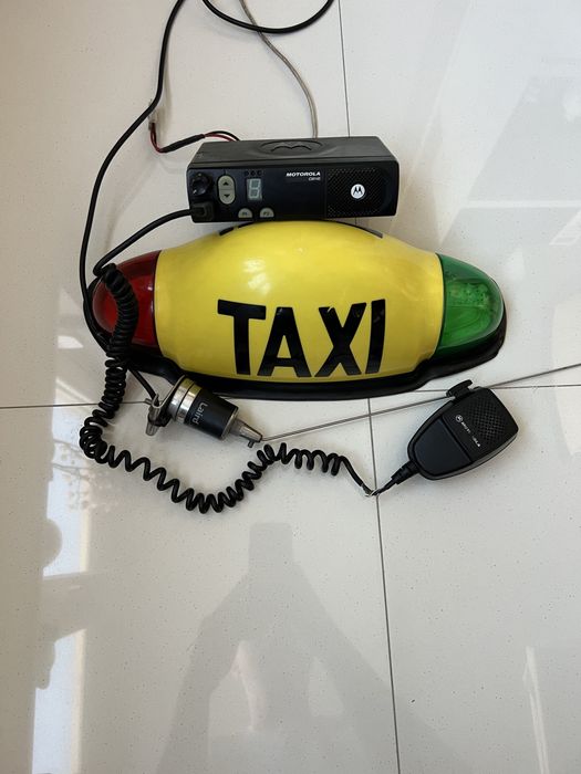 Statie , cupola si antena taxi